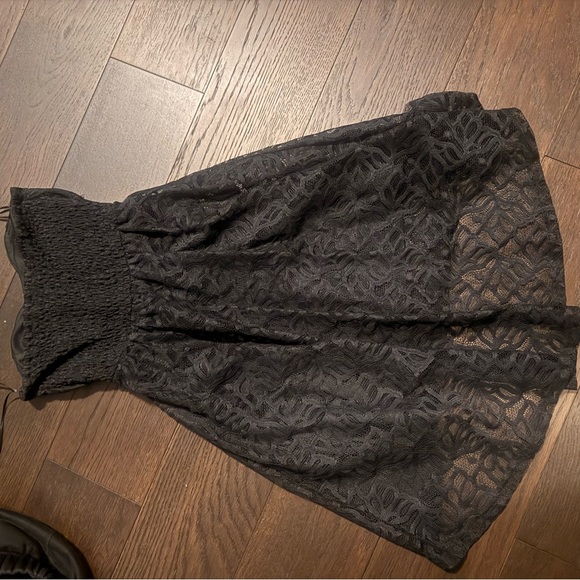 Black dress high low size small - Picture 2 of 5